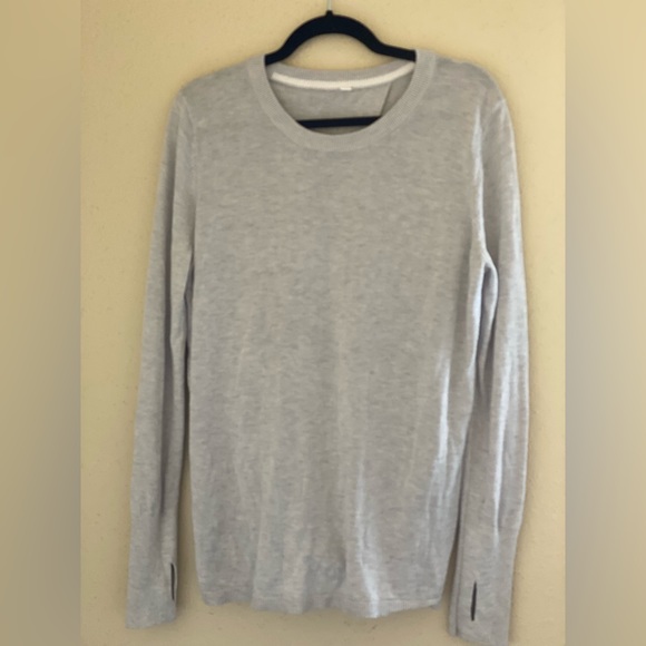 Lululemon crew neck sweater - Picture 4 of 9